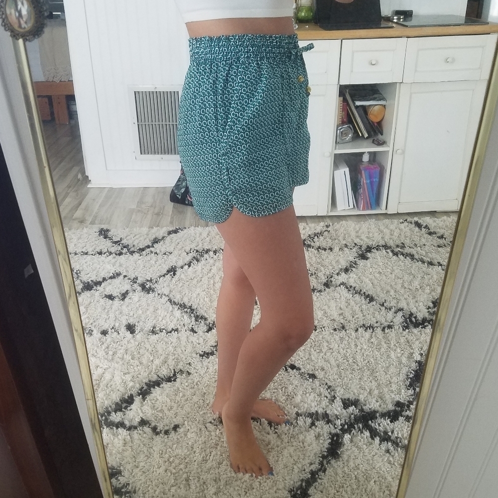 H&M shorts - Picture 2 of 7